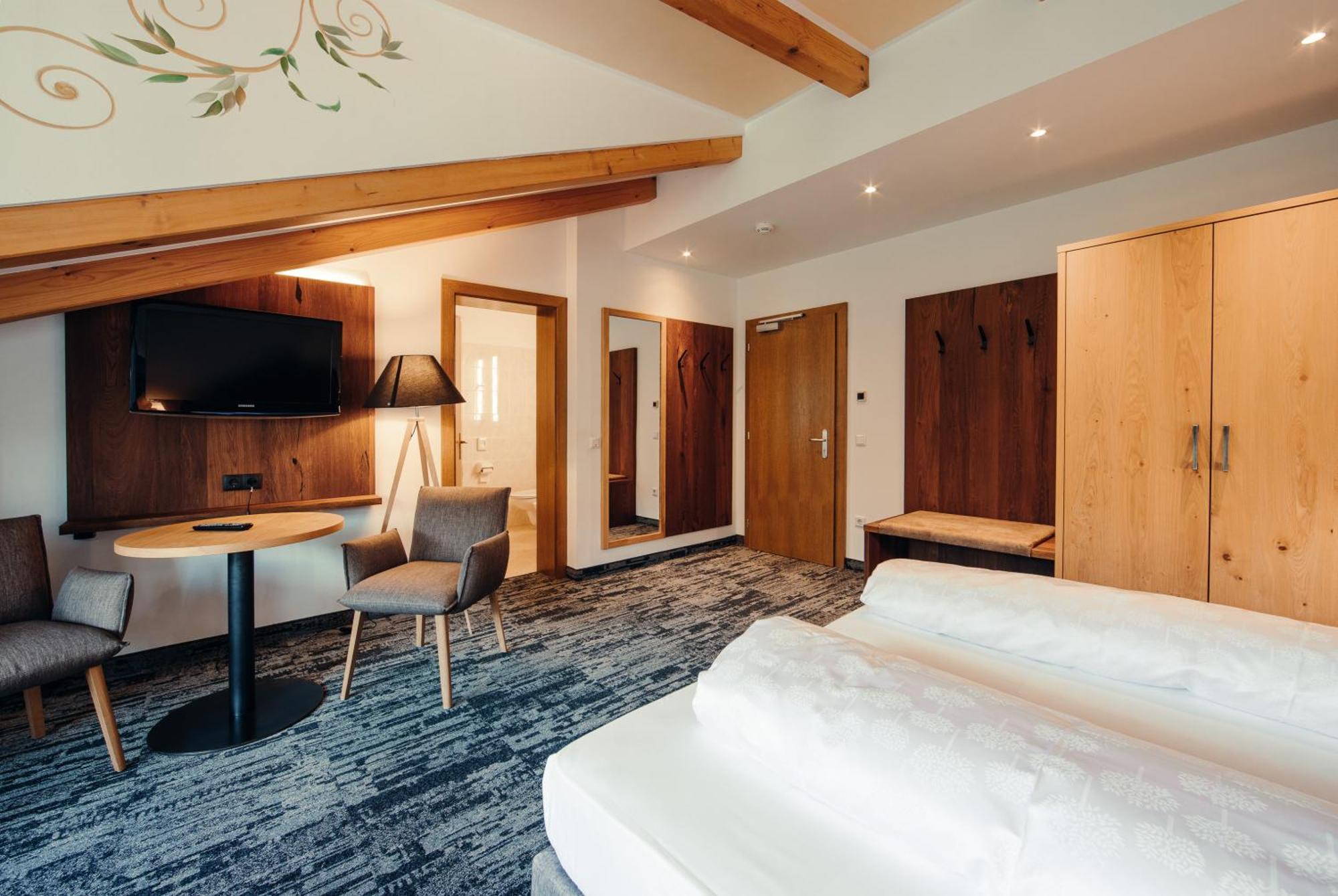 Hotel Ludwigshof & Luvina Trodena Room photo